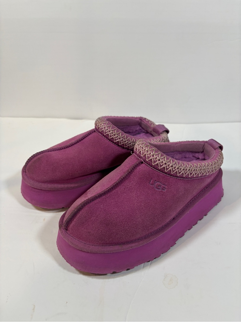 UGG Tazz Women’s Cozy Slip-On Clog in Magenta Purple